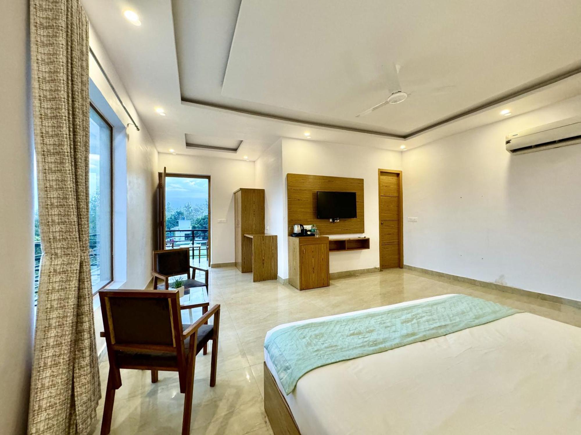 The White Oak Corbett Spa & Resort Рамнагар Экстерьер фото