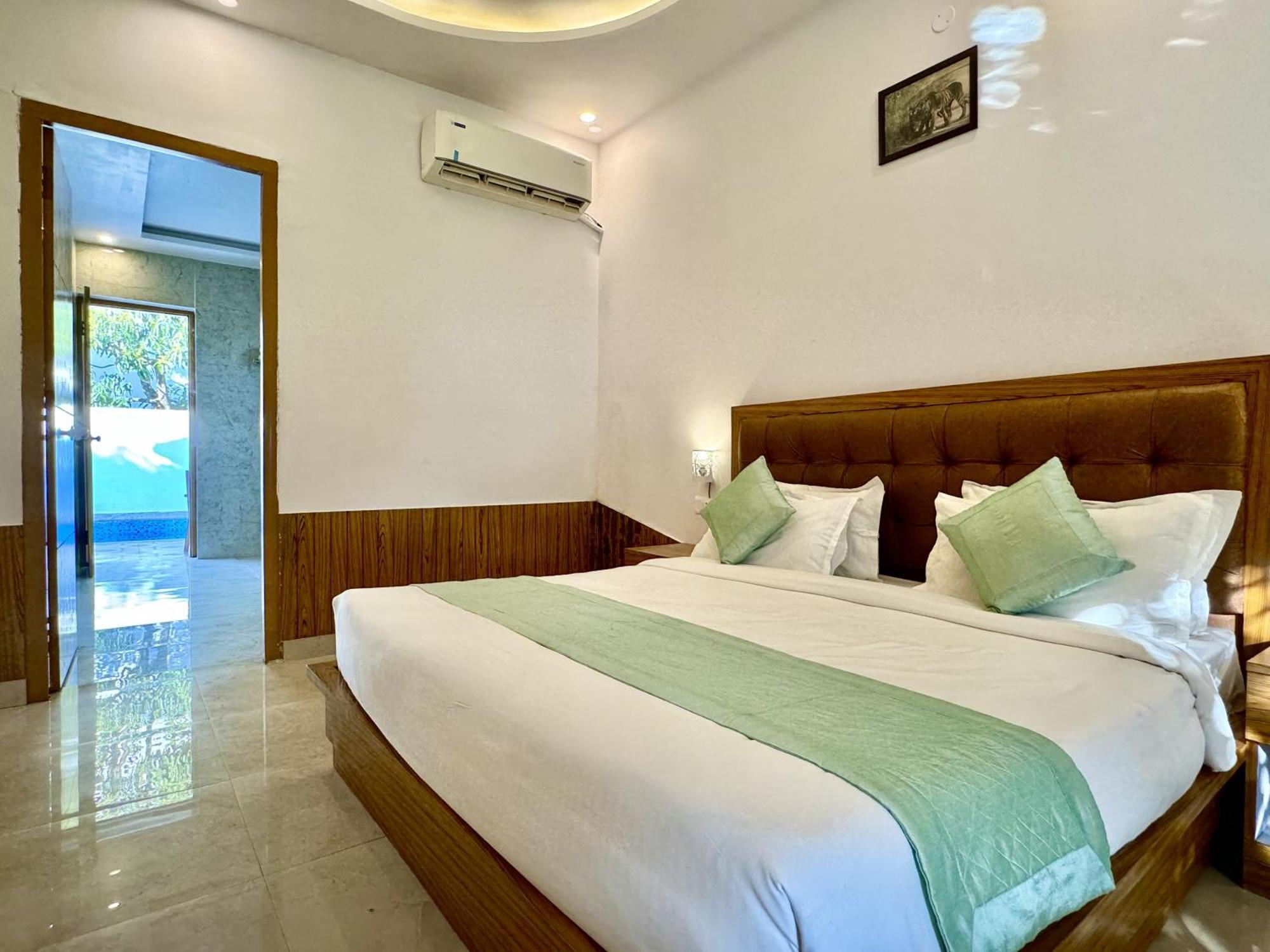 The White Oak Corbett Spa & Resort Рамнагар Экстерьер фото