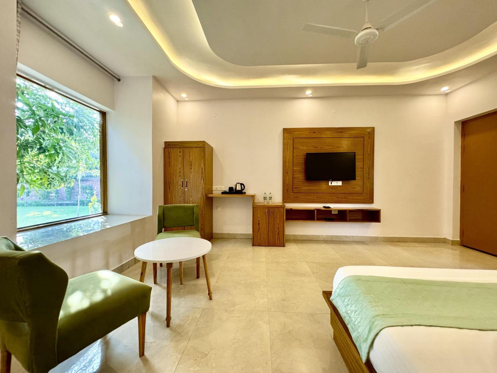The White Oak Corbett Spa & Resort Рамнагар Экстерьер фото