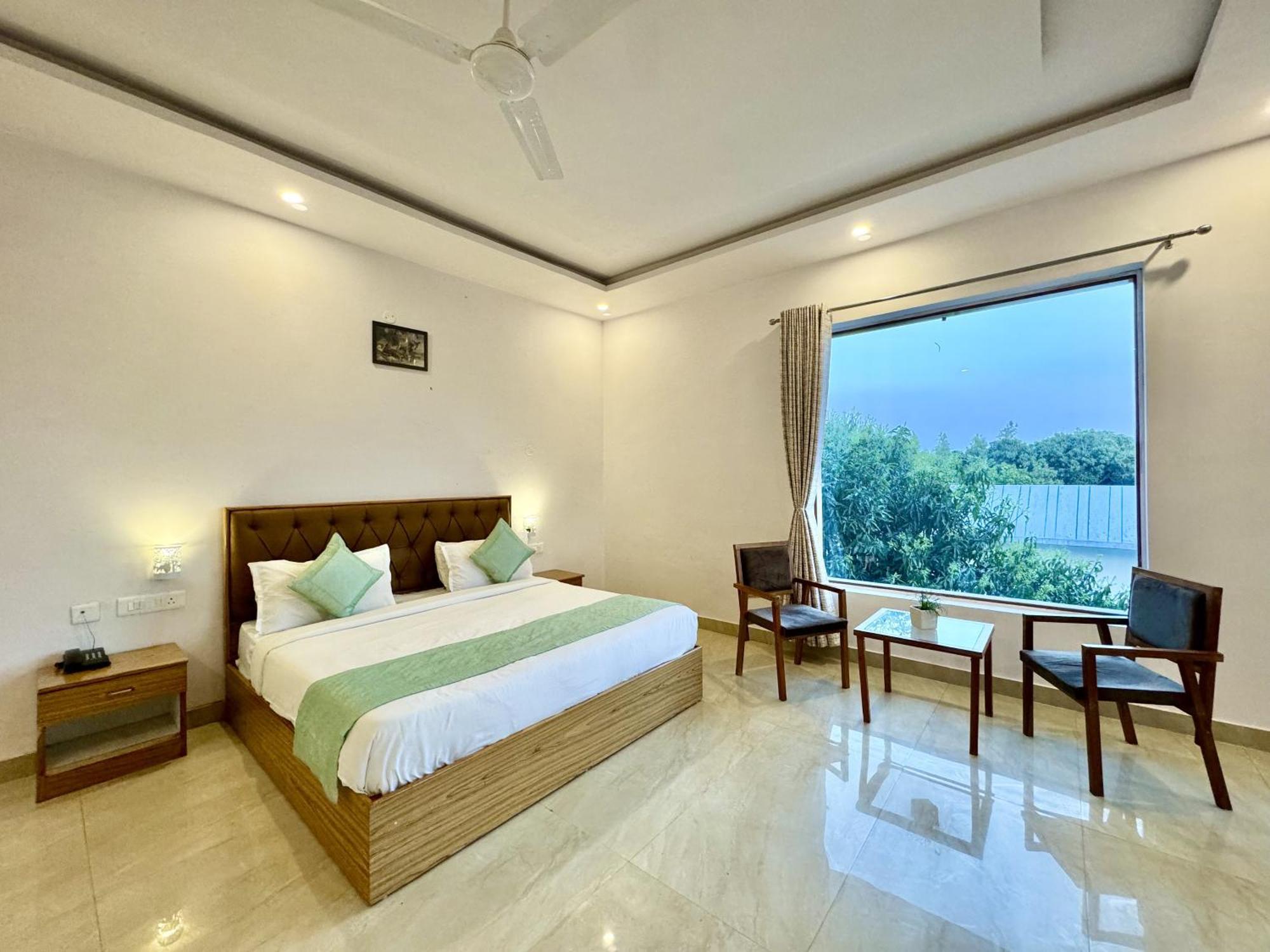 The White Oak Corbett Spa & Resort Рамнагар Экстерьер фото