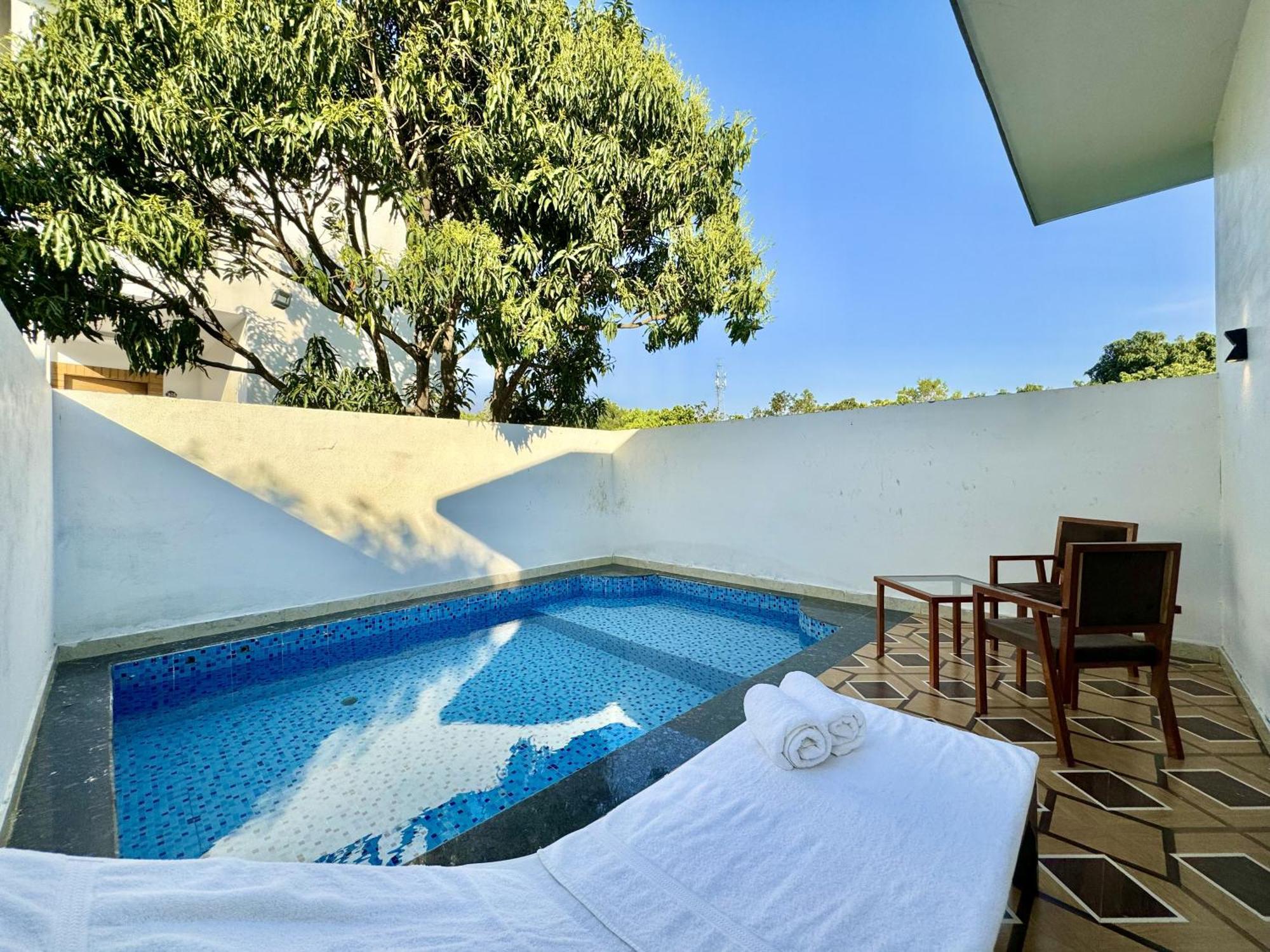 The White Oak Corbett Spa & Resort Рамнагар Экстерьер фото