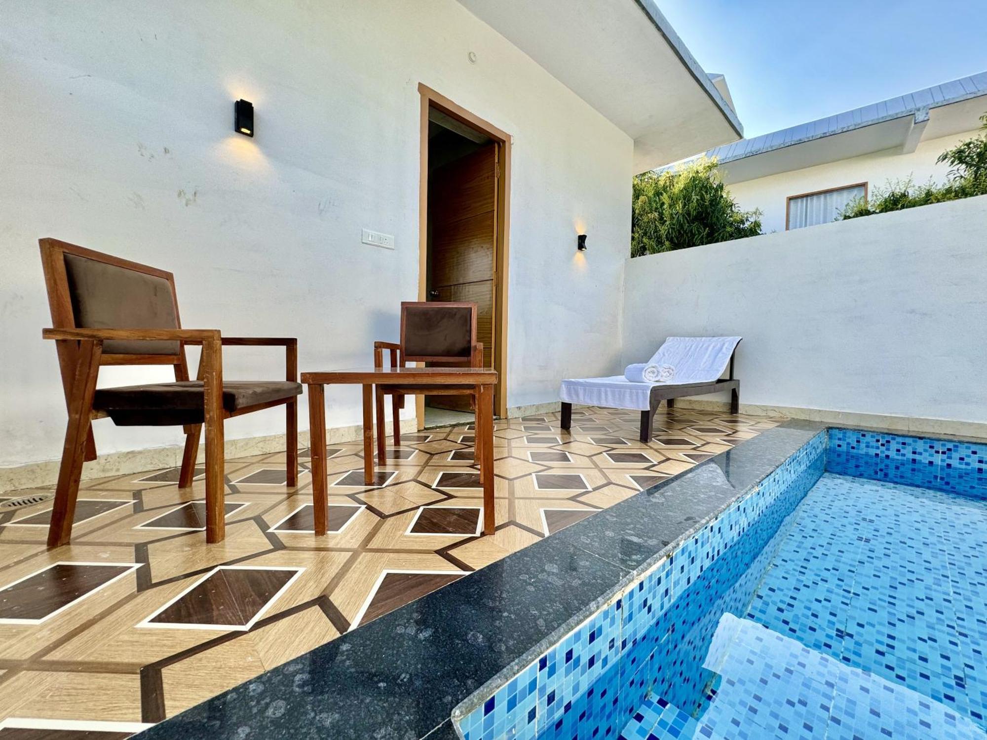 The White Oak Corbett Spa & Resort Рамнагар Экстерьер фото